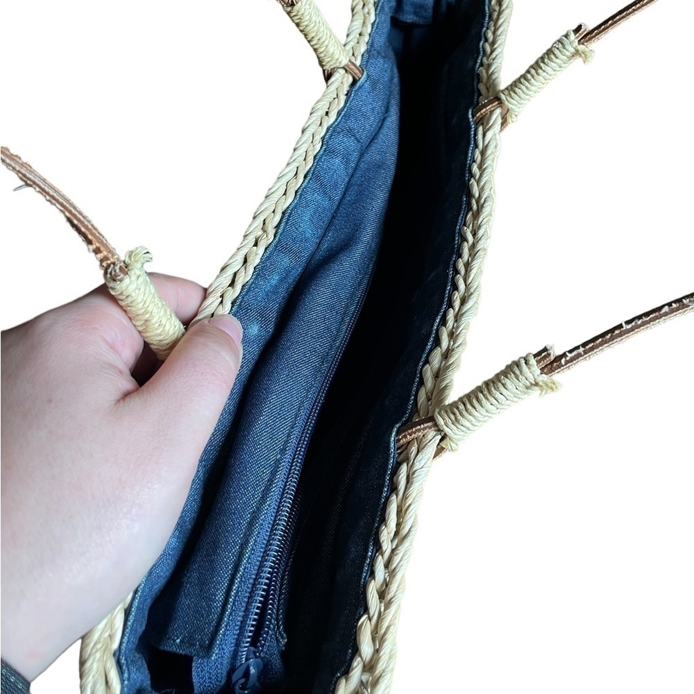 Vintage Aldo Corn Husk and Denim Purse - Picture 6 of 8